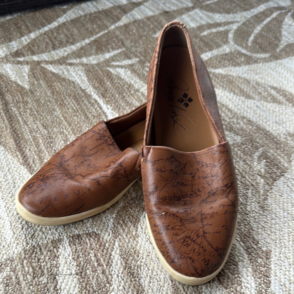 Patricia Nash Tan Map-Print Slip-On Shoes